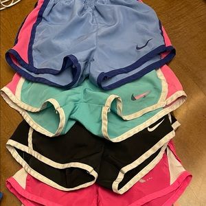 6 pair 3t Nike shorts girls